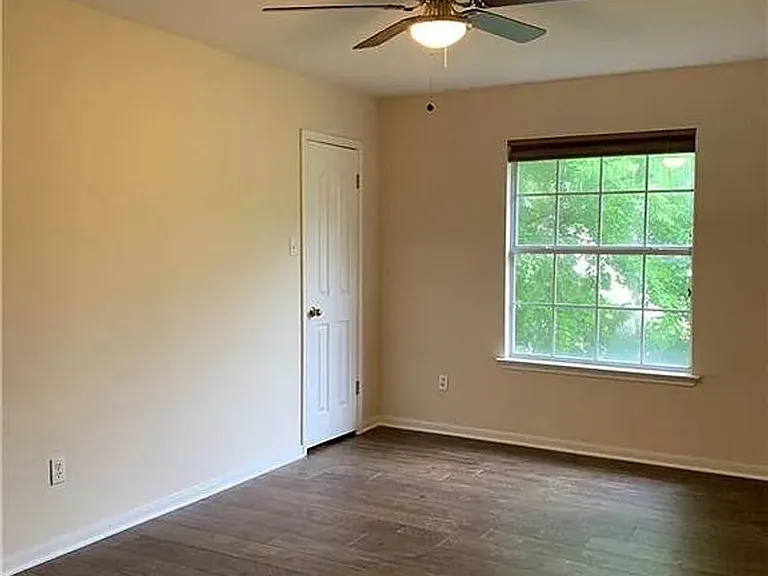 1724 Fort Grant Dr — Photo 19