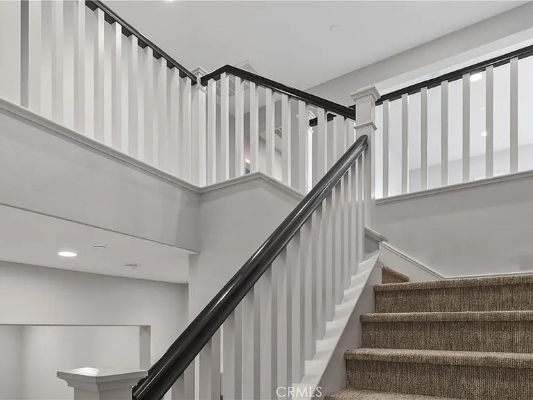 755 E Orange Blossom Way — Photo 31