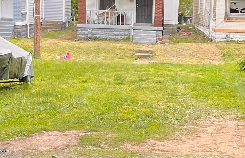 1st image of 120 Boston Ct