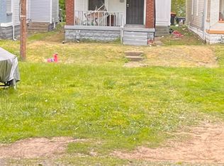 120 Boston Ct, Louisville, KY 40212