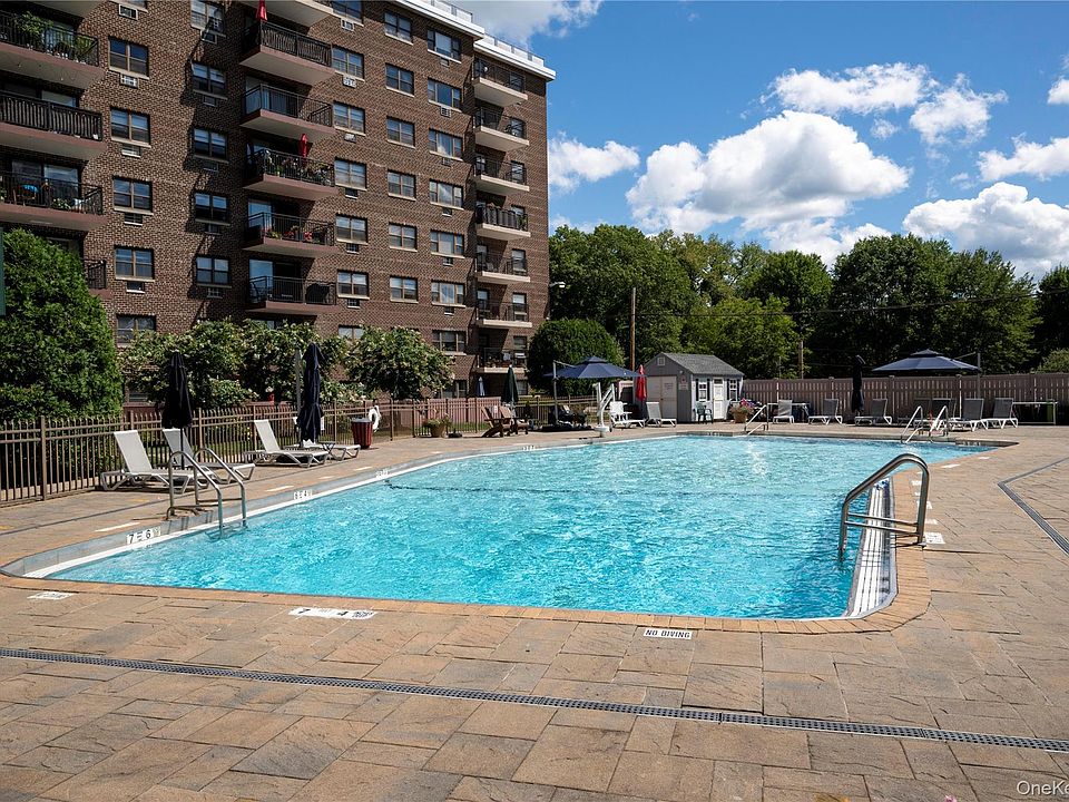 1st image of 200 Diplomat Drive #8B