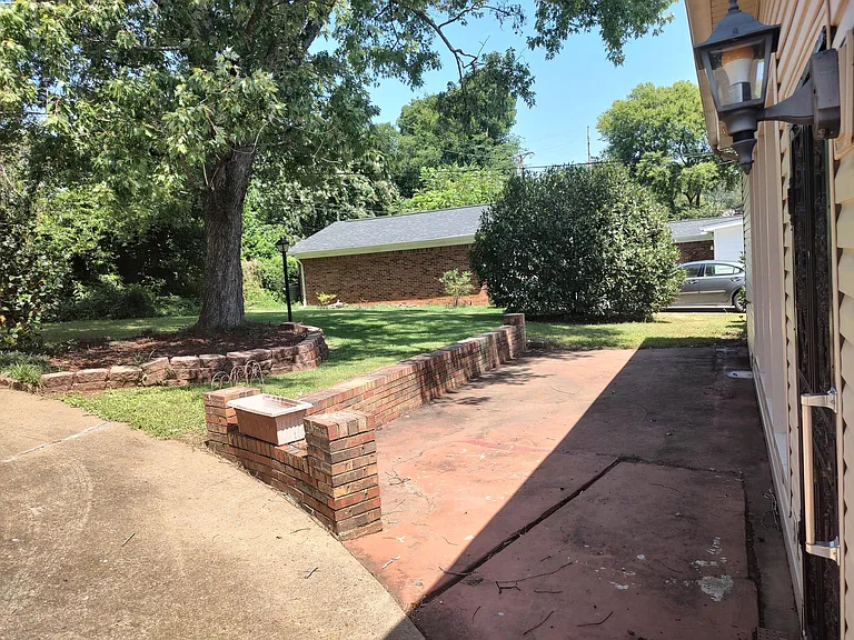 1007 Bluefield Ave SE — Photo 12