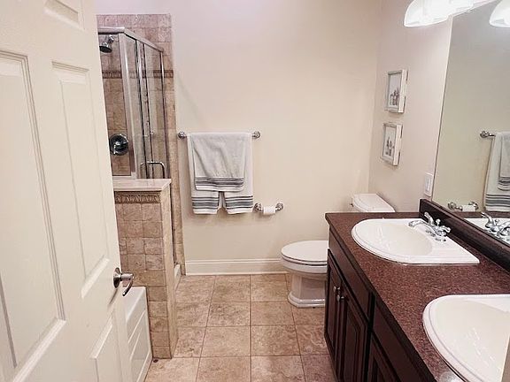 Master bath. Double vanities, soaking tub and walk in shower.