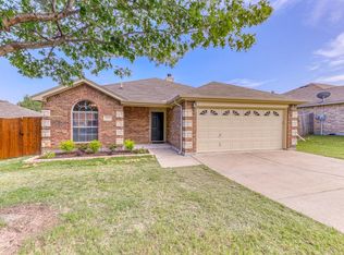 1337 Marie Ln, White Settlement, TX 76108