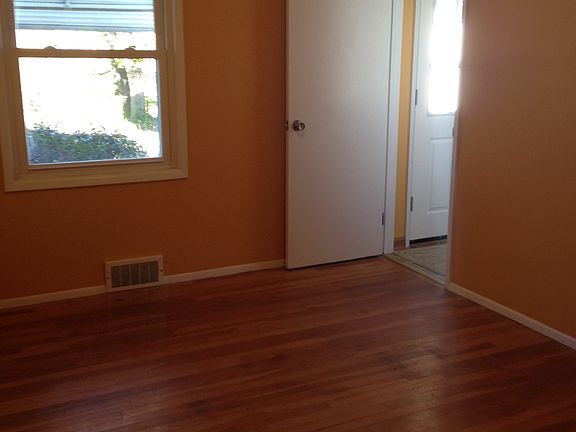 Bedroom Freshly painted