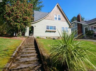 3521 SE Stark St, Portland, OR 97214