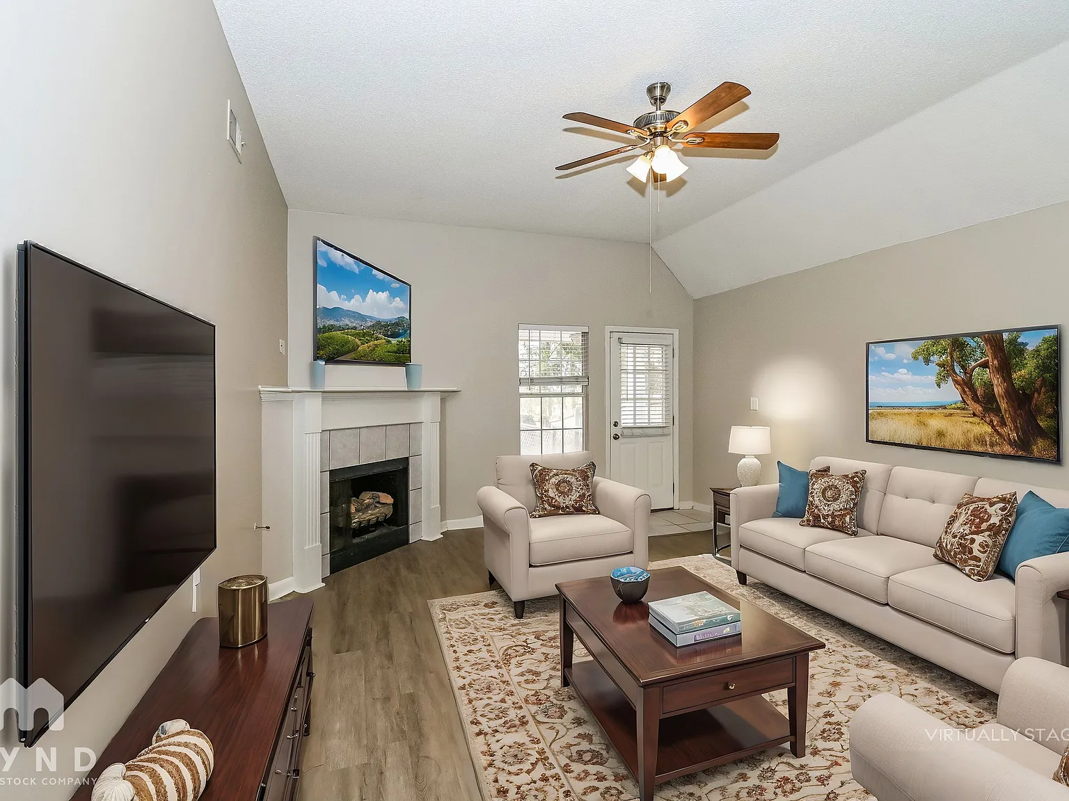 3 bed, 2.0 bath, 1600 sqft, $1,835 — Photo 2