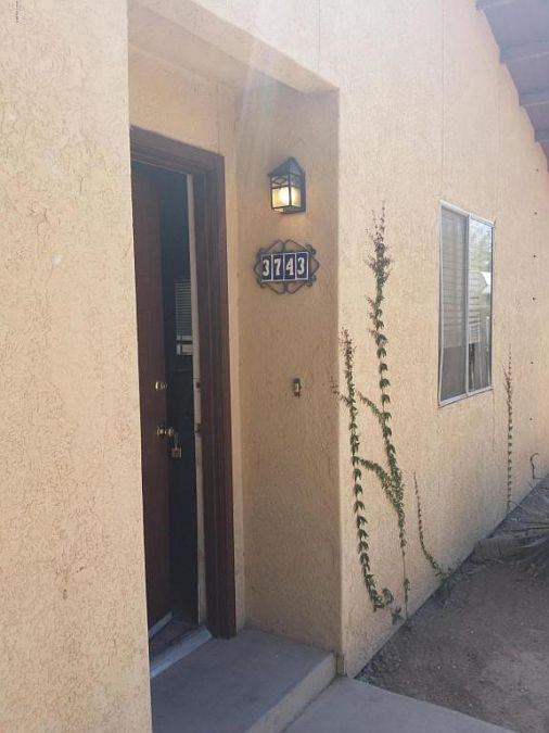 1st image of 3741 E Monte Vista Dr