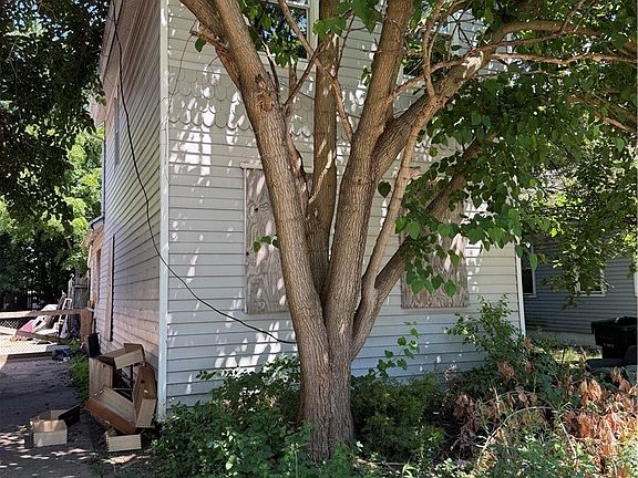2nd image of 1929 W 57th St