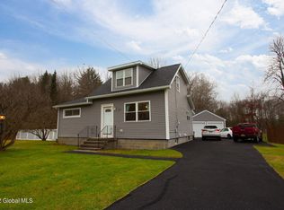 217 Morris Rd, Schenectady, NY 12303