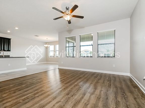 4th image of 10027 Ivory Dr