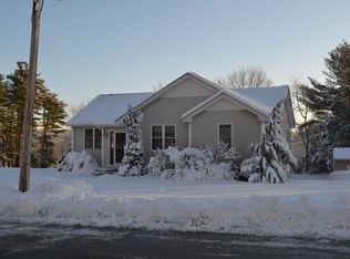 6 Steere St, Johnston, RI 02919