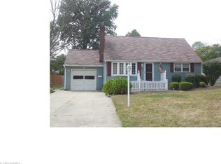 3915 Chaucer Ln, Youngstown, OH