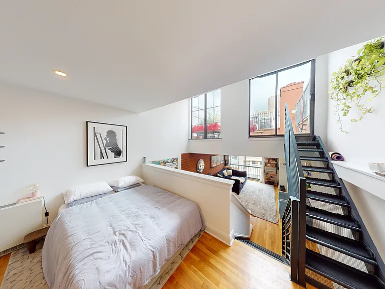 10 Jones St #6C — Photo 5