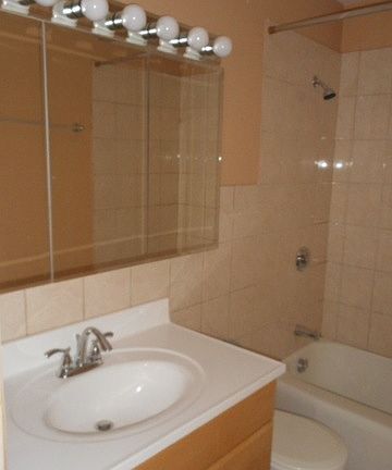 4th image of 3600 N Lake Shore Dr APT 2321