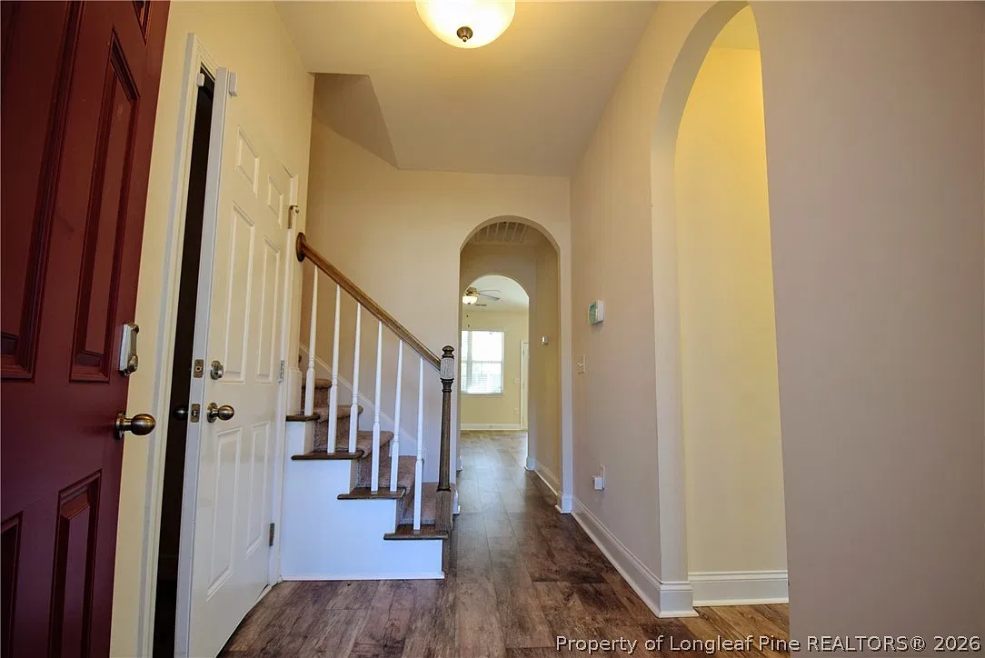 3 bed, 2.0 bath, 1632 sqft, $1,900 — Photo 4