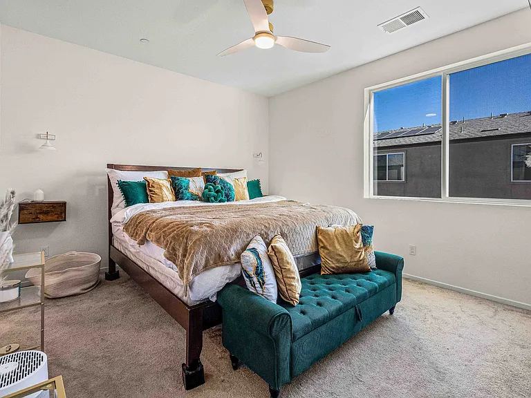 5224 Beachfront Cove St — Photo 18
