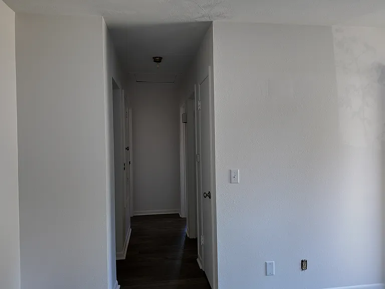 1534 Amesbury Rd — Photo 16