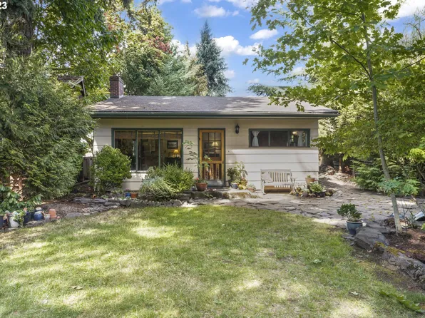 245 Federal Ln, Eugene, OR 97404