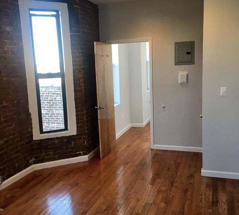1st image of 123 E 116th St APT 2C