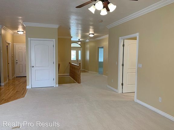 5th image of 3319 N 660th St E