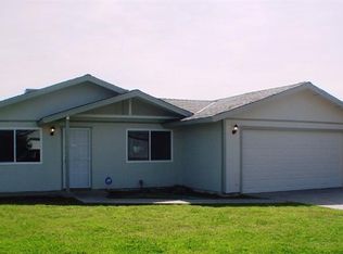 1651 E Springfield Ave, Reedley, CA 93654