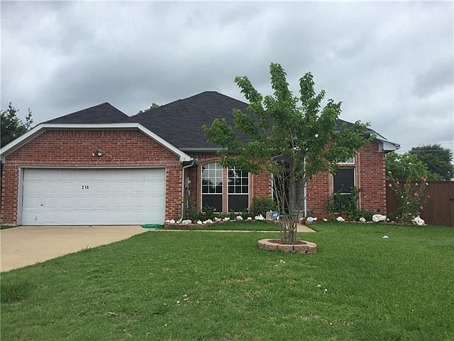 1st image of 218 Parkway Ct
