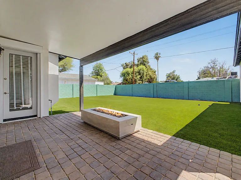Covered Patio / Outdoor Living
