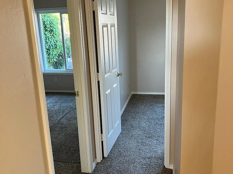 14713 Helen Park Ln — Photo 31