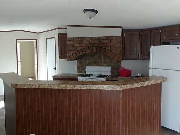 2nd image of 1700 Swanson Dr Lot 71
