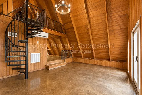 3109 Ellis Ave Photo 1