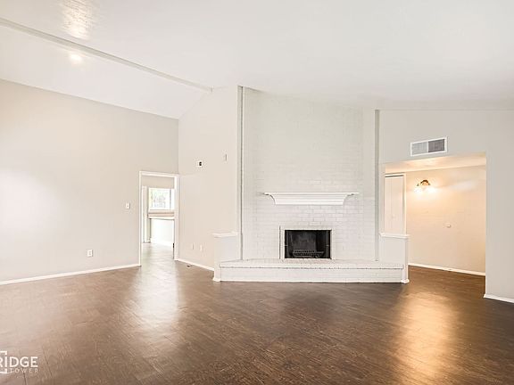 5th image of 8314 Kensington Dr