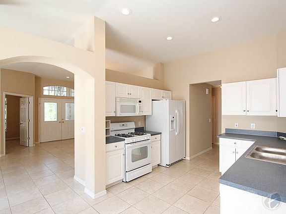 4th image of 15465 Martinmeadow Dr