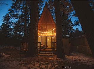 446 Riverside Ave, Sugarloaf, CA 92386