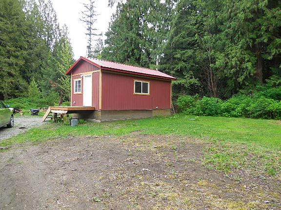 3rd image of 419459 Cape Horn Dr
