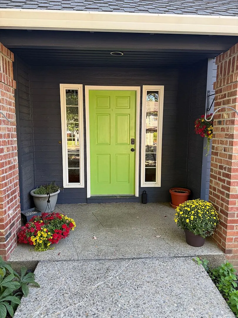 Spacious 4BR House in Tualatin — Photo 2