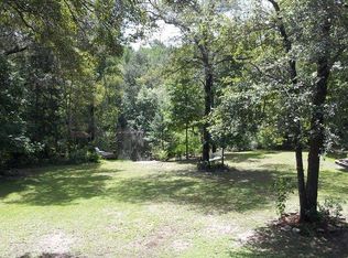 16 Flicker Ln, Saint George, GA 31562