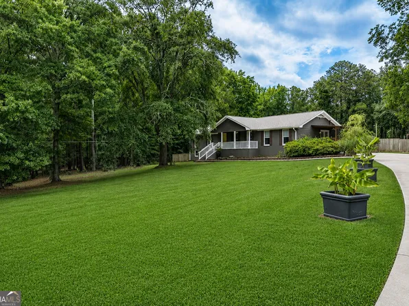 1931 Lake Jodeco Rd, Jonesboro, GA 30236
