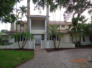3320 Saint Charles Cir, Boca Raton, FL 33434