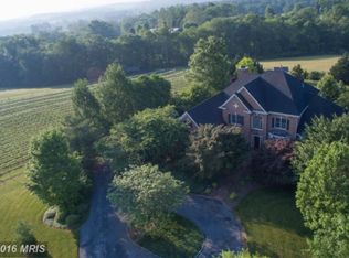 7743 Old Carters Mill Rd, Marshall, VA 20115