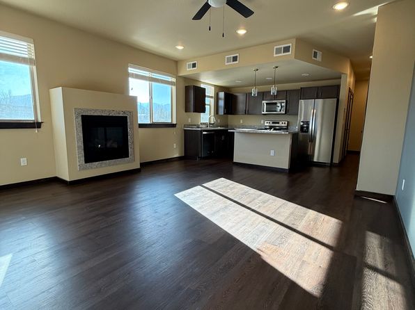 1768 Wildfire Rd #202