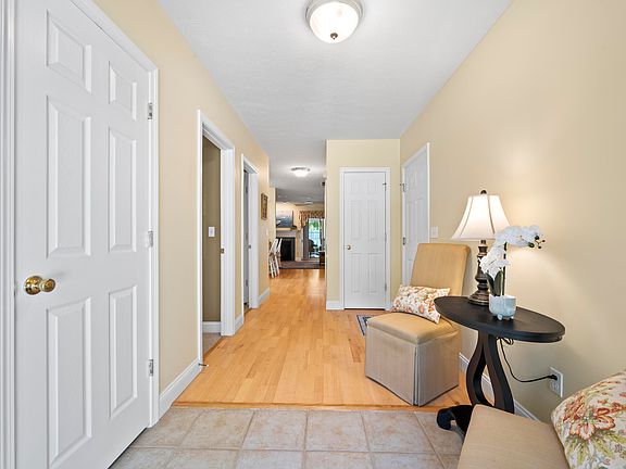 5th image of 69 Kavanaugh Road #69
