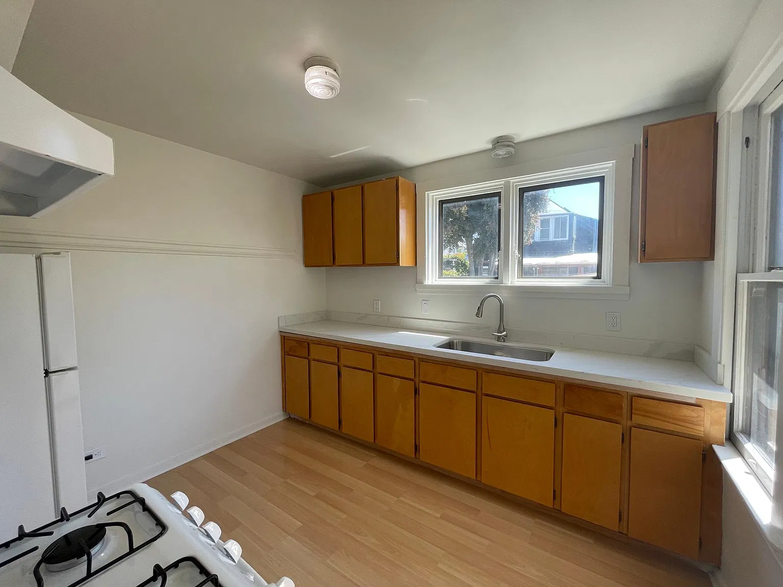 1 bed, 800 sqft, $2,450 — Photo 4