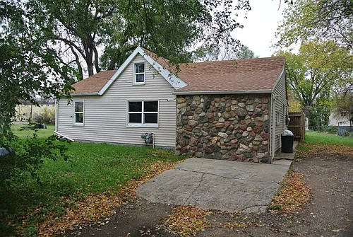 House- NW Photo 1 House- NW Photo 1