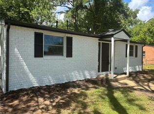 1219 Hale Dr, Hampton, VA 23663