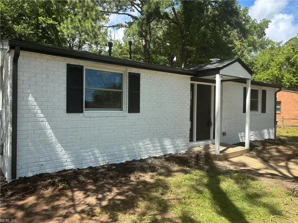 1219 Hale Dr, Hampton, VA 23663