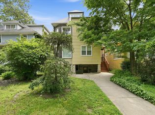 1915 W Lunt Ave #1, Chicago, IL 60626