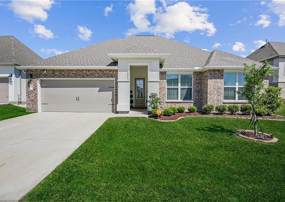 1st image of 5453 Iris Hollow Rd