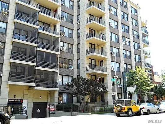 Sold by Benjamin Realty Since 1980 | media 1