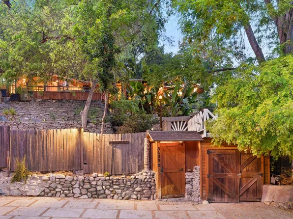 8409 Lookout Mountain Ave, Los Angeles, CA 90046